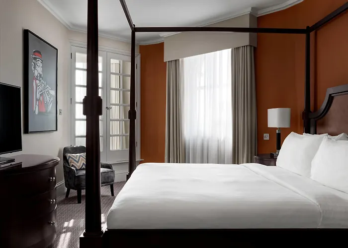 Marriott Royal Hotel 4*