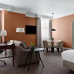 메리어트 로열 4*