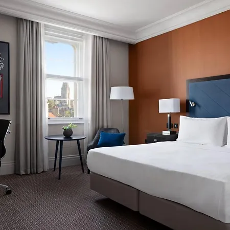 Marriott Royal Готель Бристоль